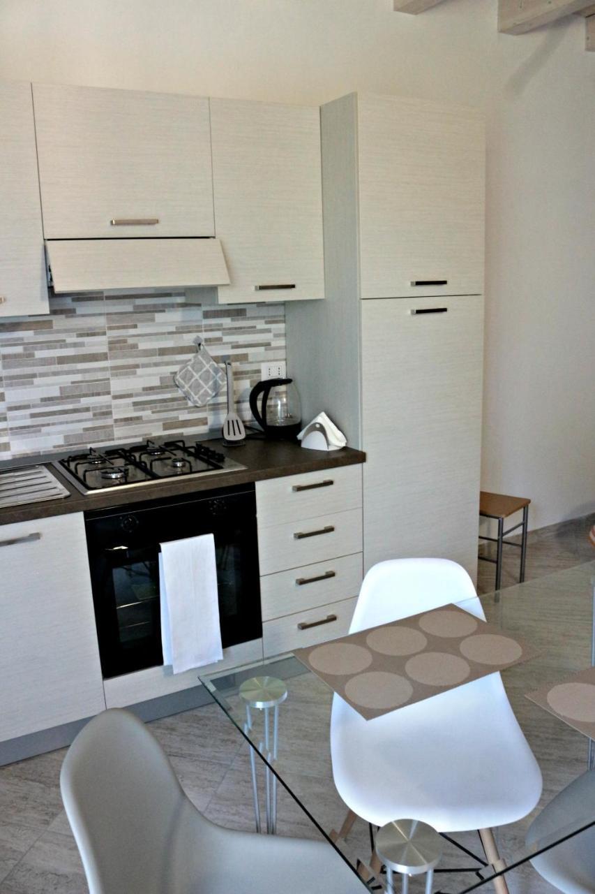 سوما لومباردو Paradeisos Residence Sas المظهر الخارجي الصورة